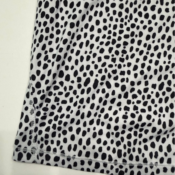 Altar'd State Black and White Dotted Tank Top - Picture 4 of 8